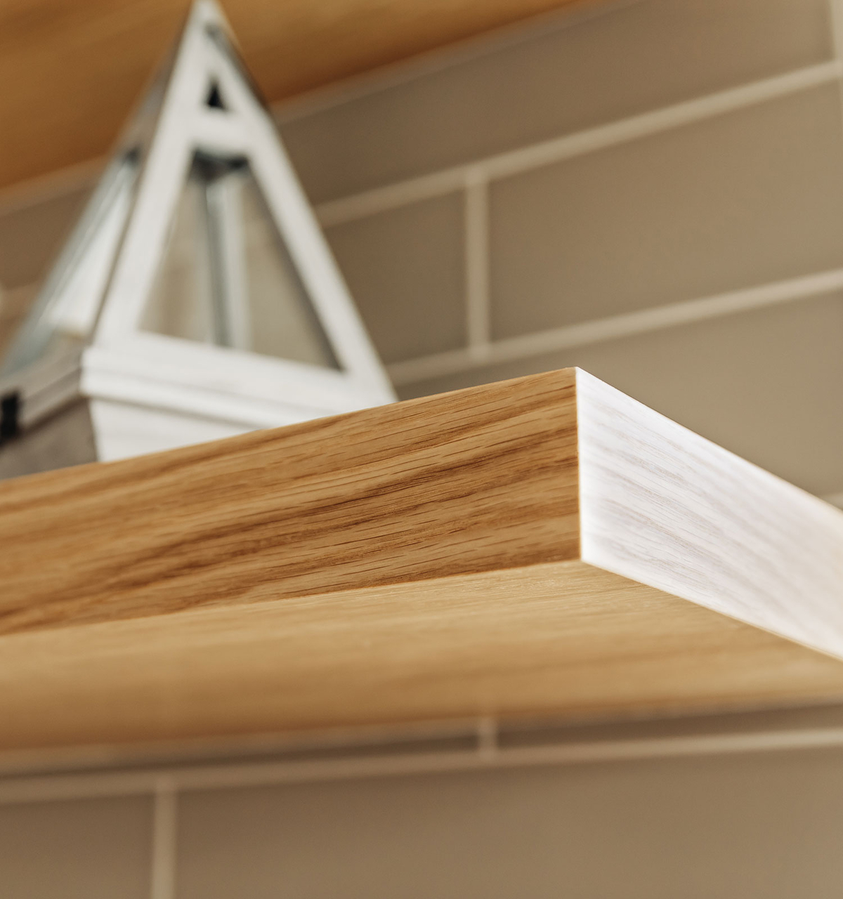 Floating Oak Shelves AUSTIN HART